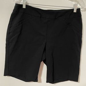 Cora Bay Black Stretchy Ernie’s Shorts Sz 12P
